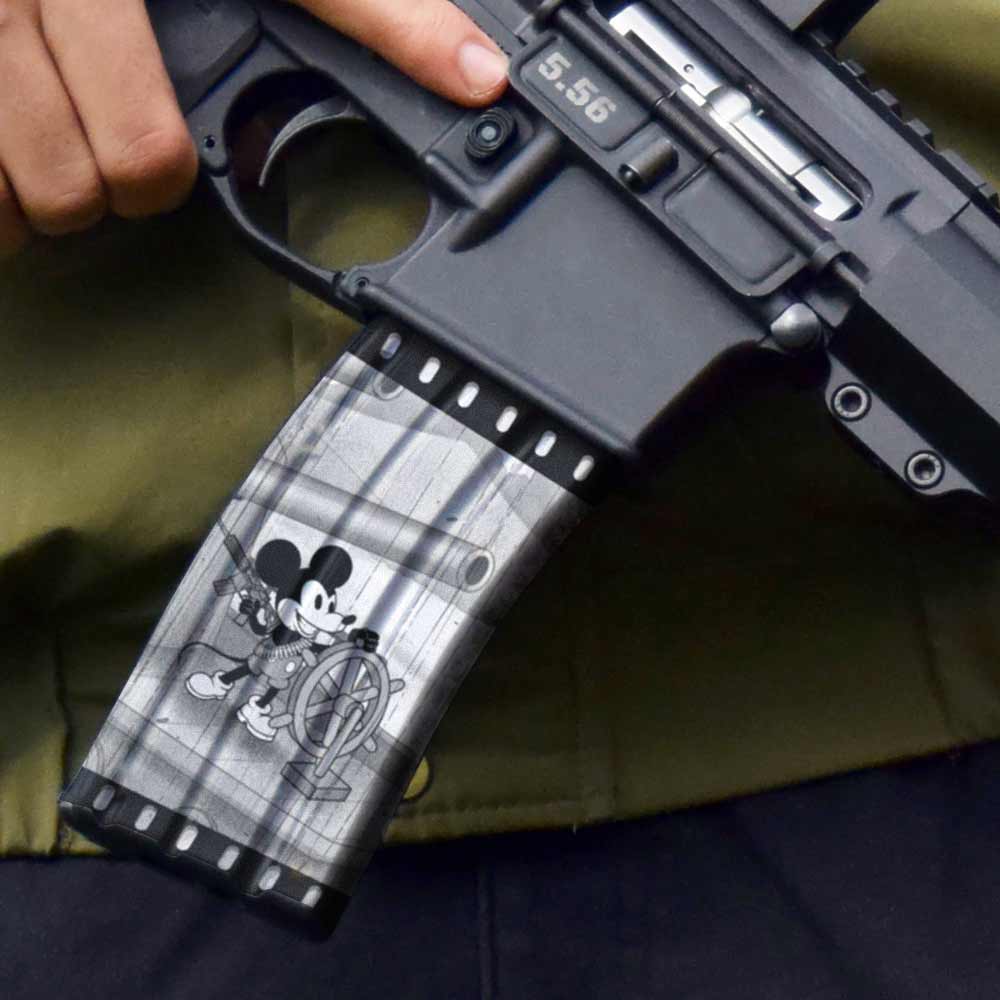 AR-15 Mag Skin (U.S.S. Willie)