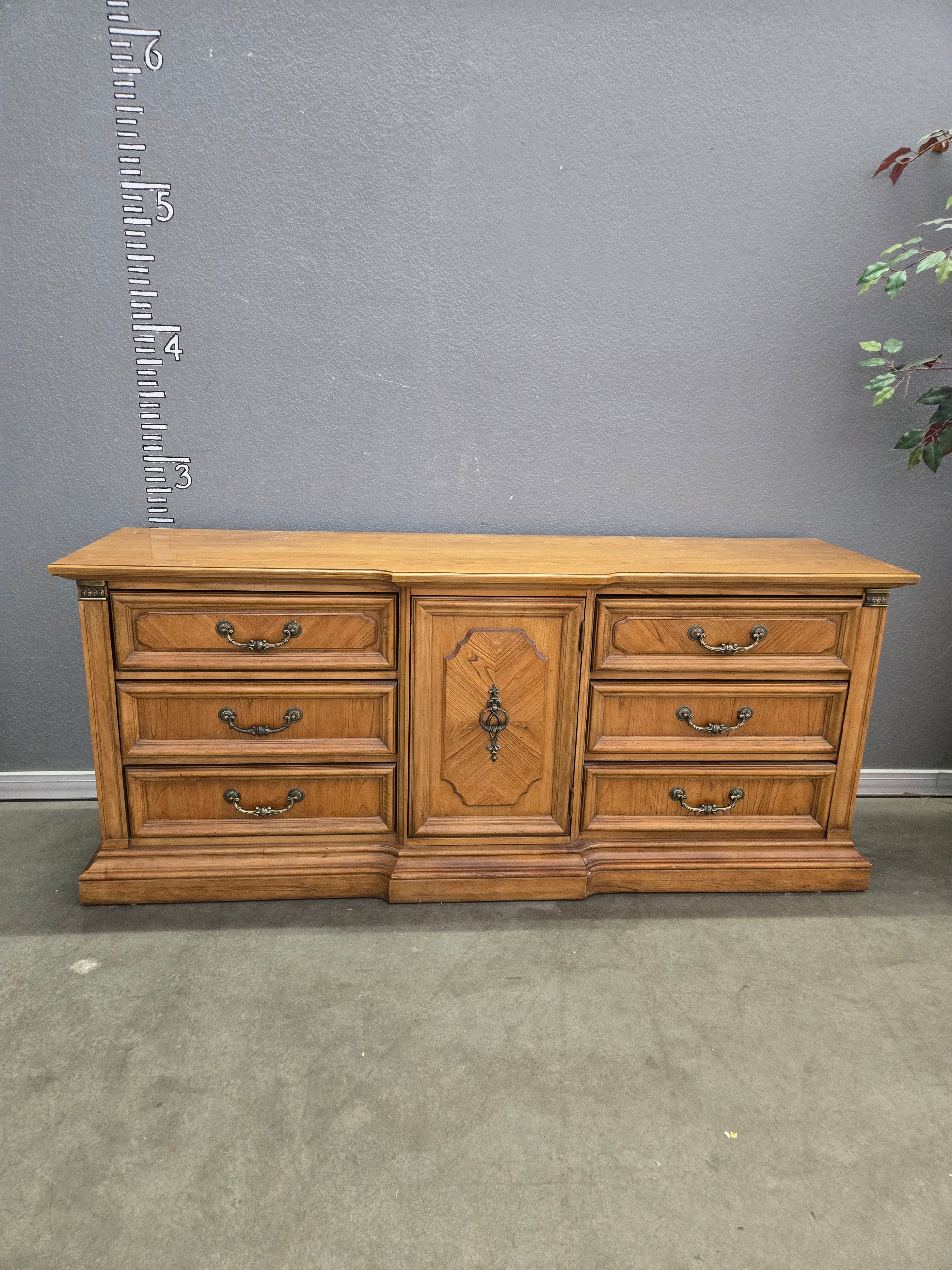 64574 Vintage Wooden Dresser with Drawers Online