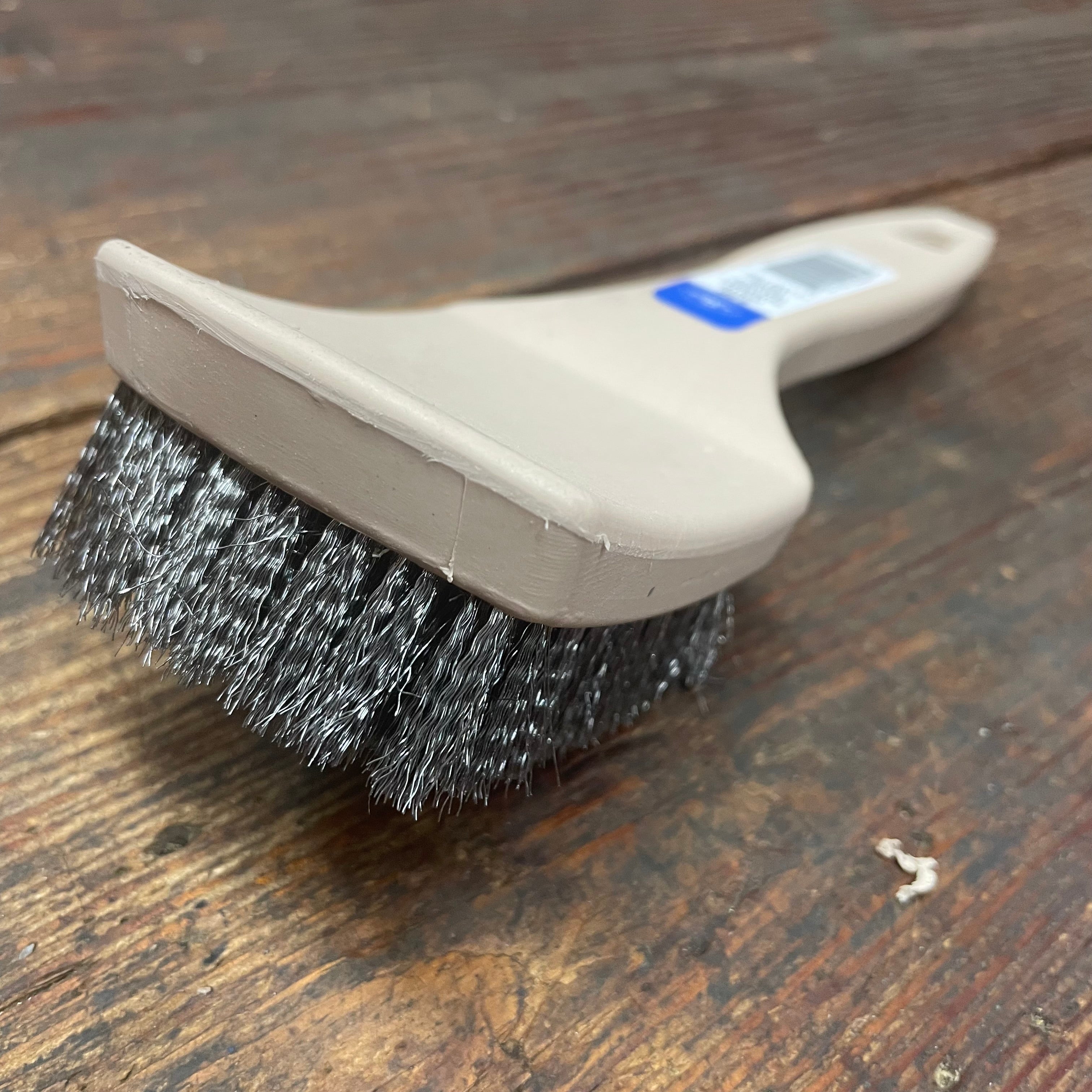 Magnolia Plastic Handled Galvanized Steel Wire Brush (6-SP)